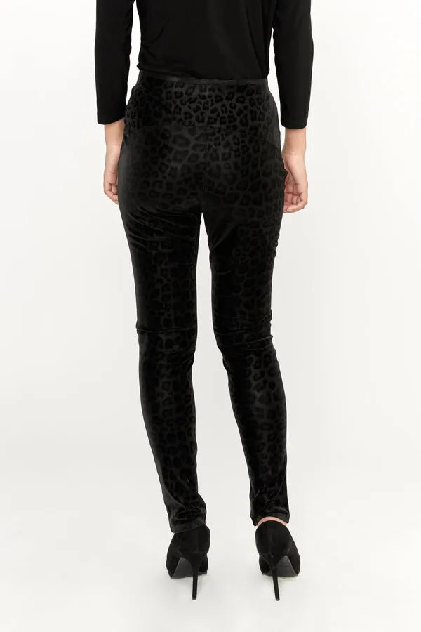Frank Lyman Leopard Print Velour Leggings Style 233811U