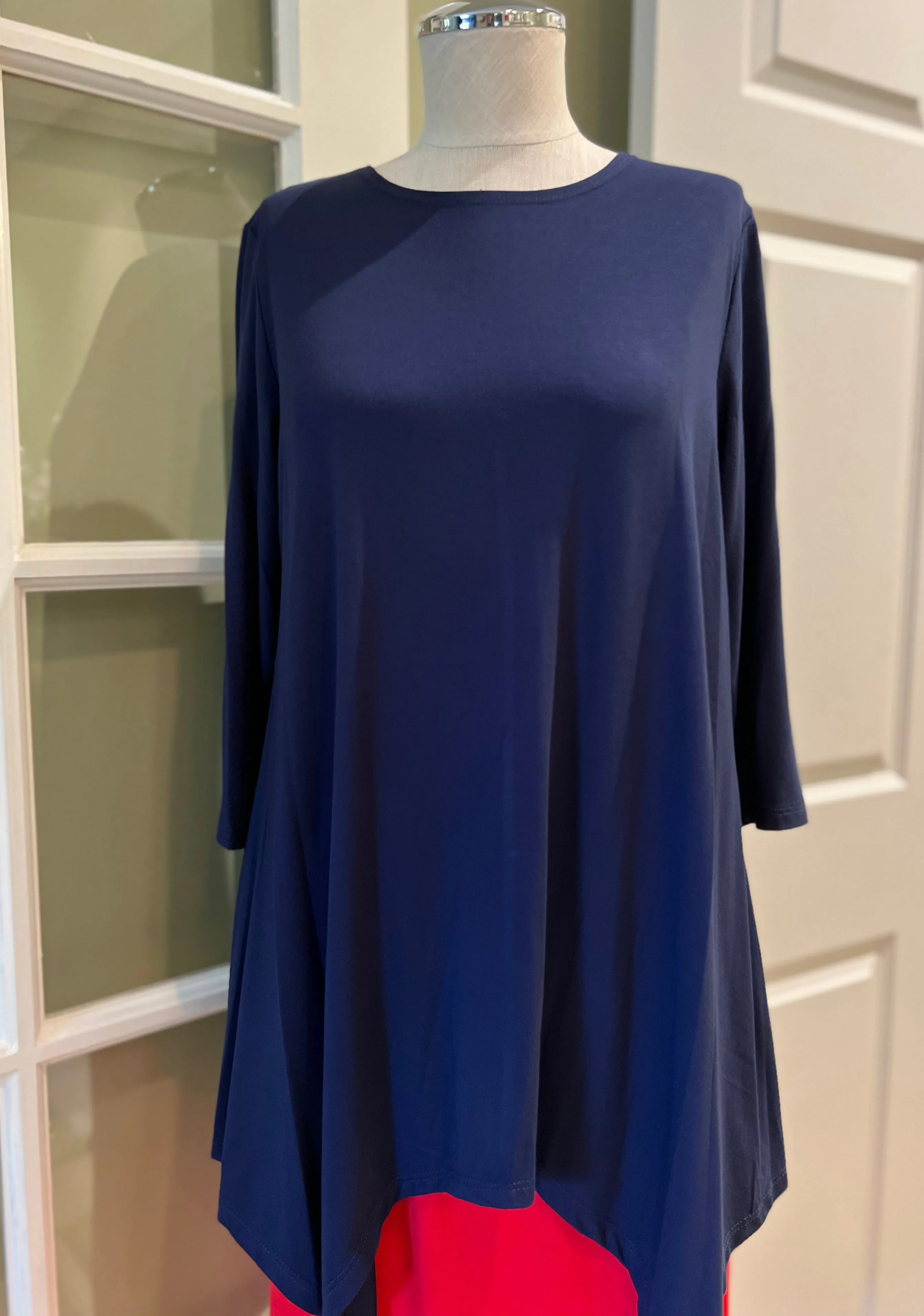 Moxie Model Shark Bite Tunic